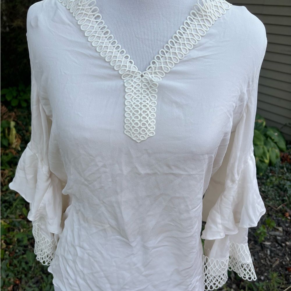 Kobi Halperin White Blouse with Lace Detail - Picture 3 of 9